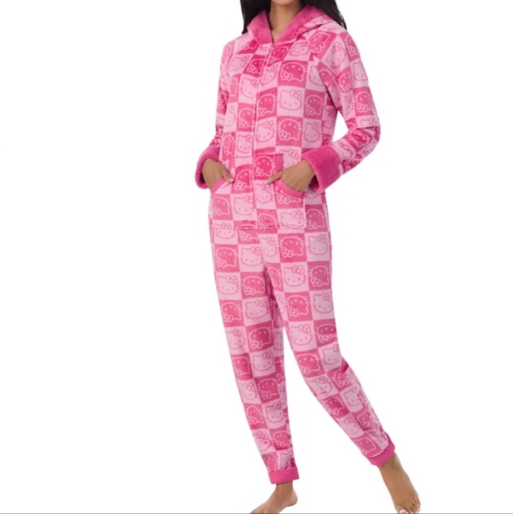Character Women's One-Piece Pajama  ..M
